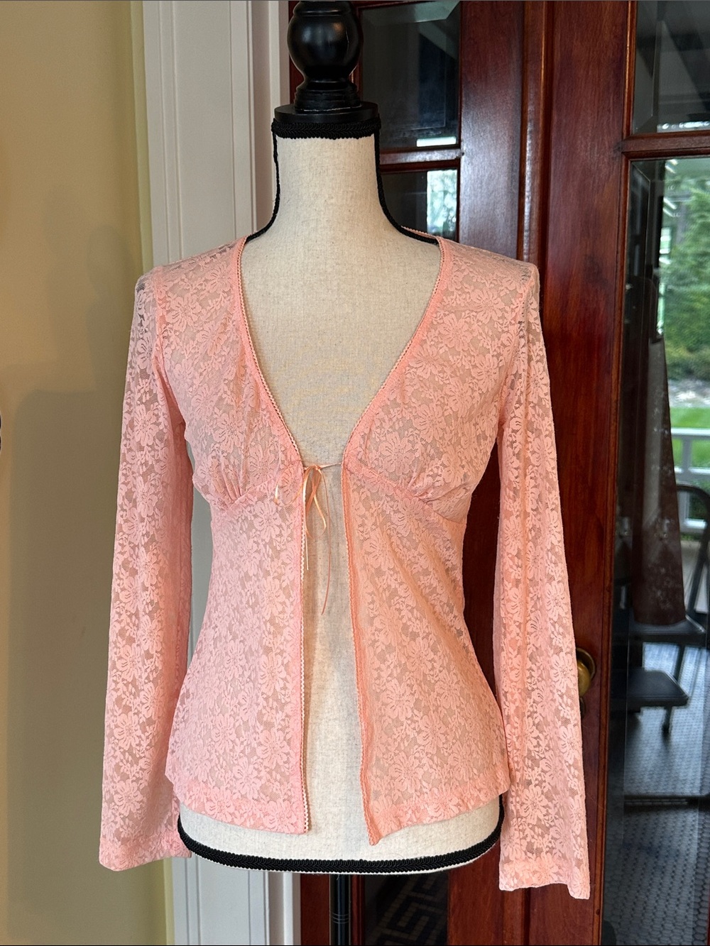 My Michelle | Vintage Y2K Pink Lace Tie Front Long Sleeve Top, Size 5/6